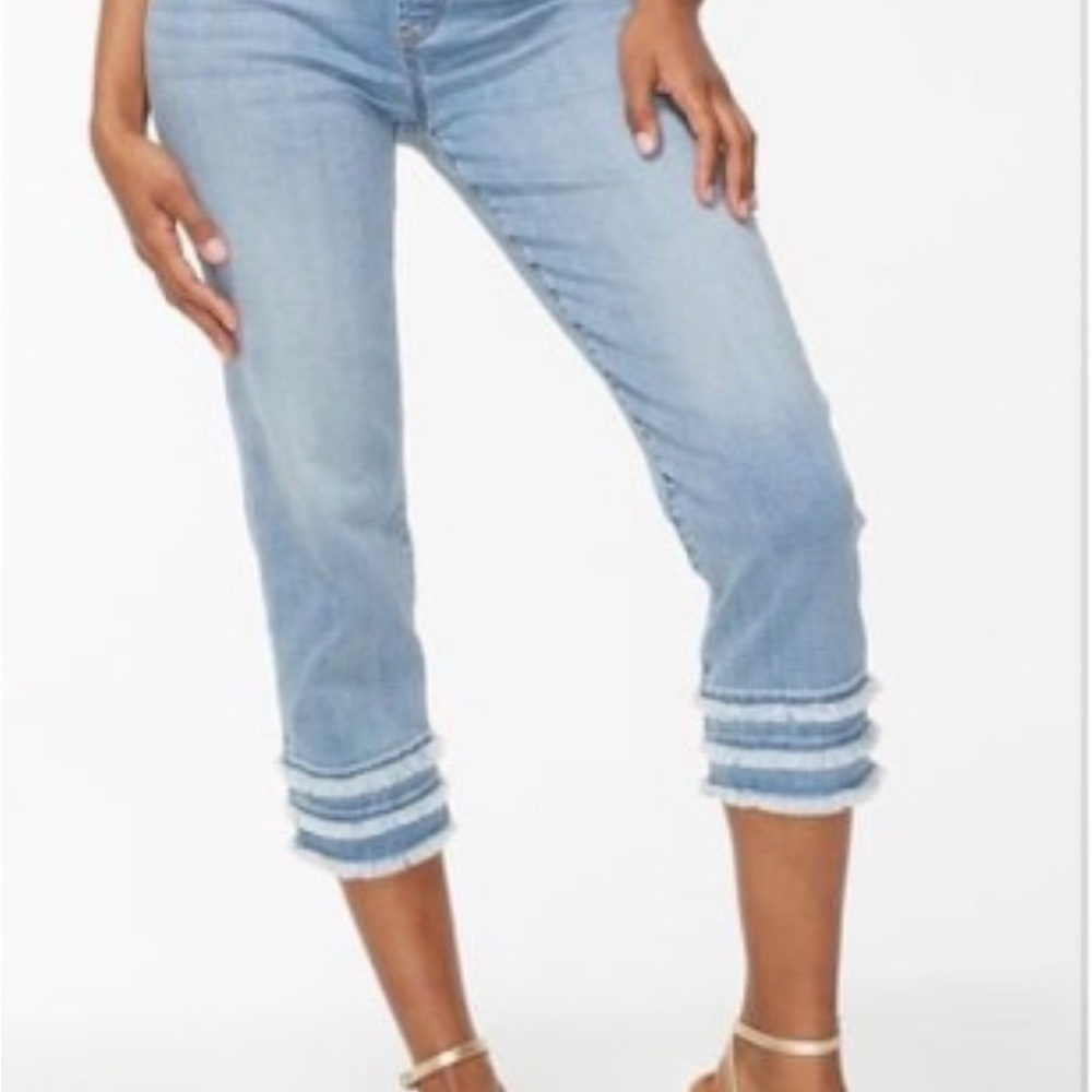Chico's Sky Blue Cropped Pull On  Jeans